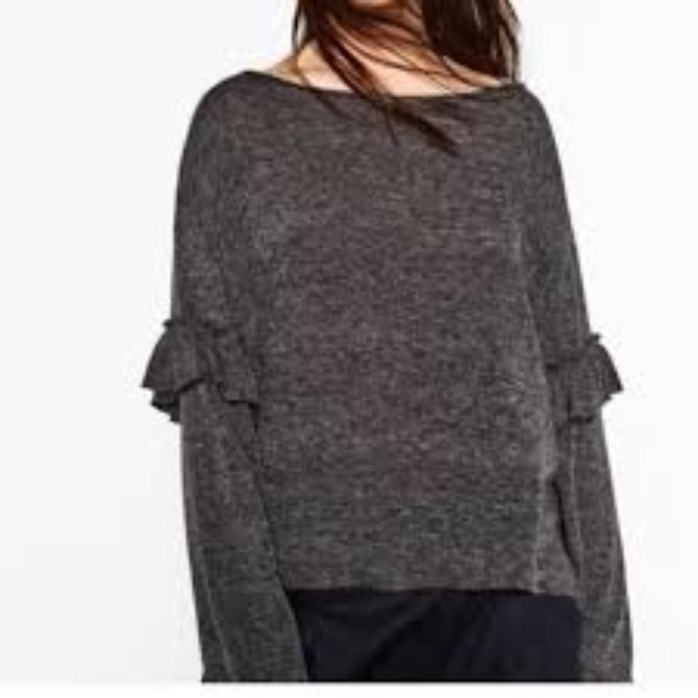 Zara Charcoal Gray Ruffled Cozy Boxy Pullover Long-sleeved Sweater Size Small